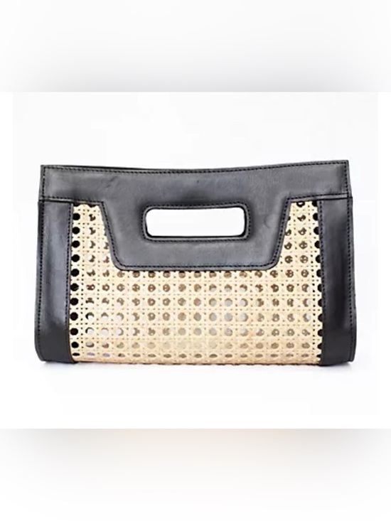 Jelavu Handbags - JELAVU
VENICE LONG CANE LEATHER CLUTCH